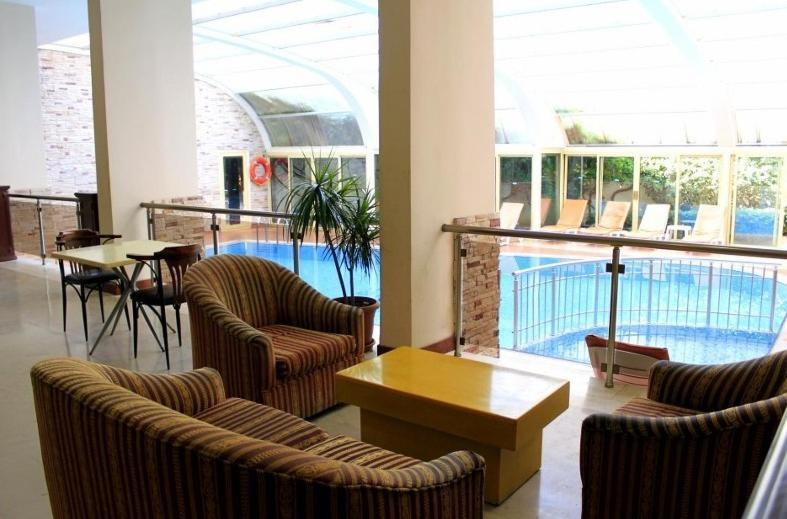 Hotel Cle 4*