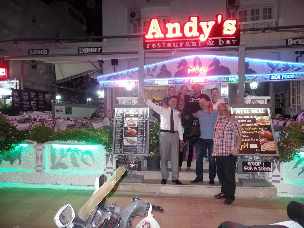 Andy's