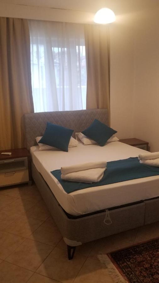 Huge Evleri 3 Apartment *