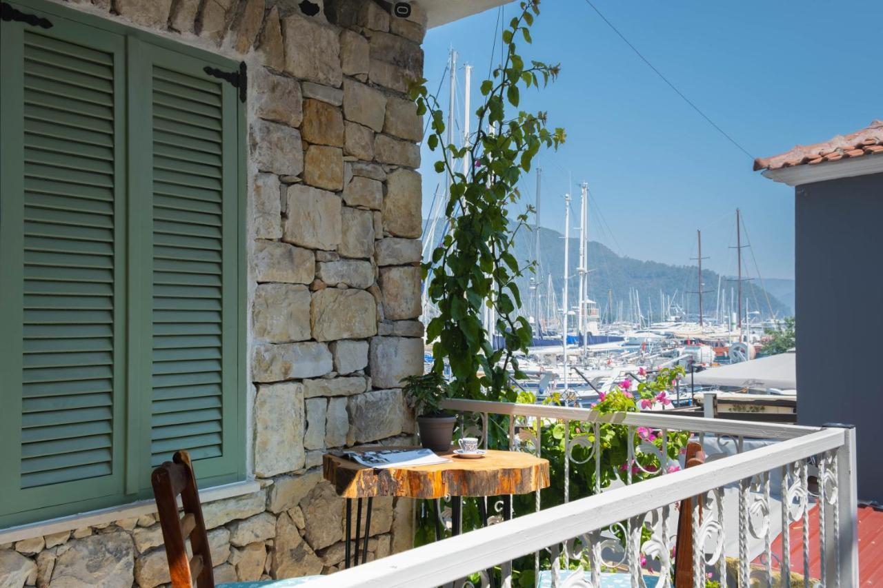Rain And Food Marmaris