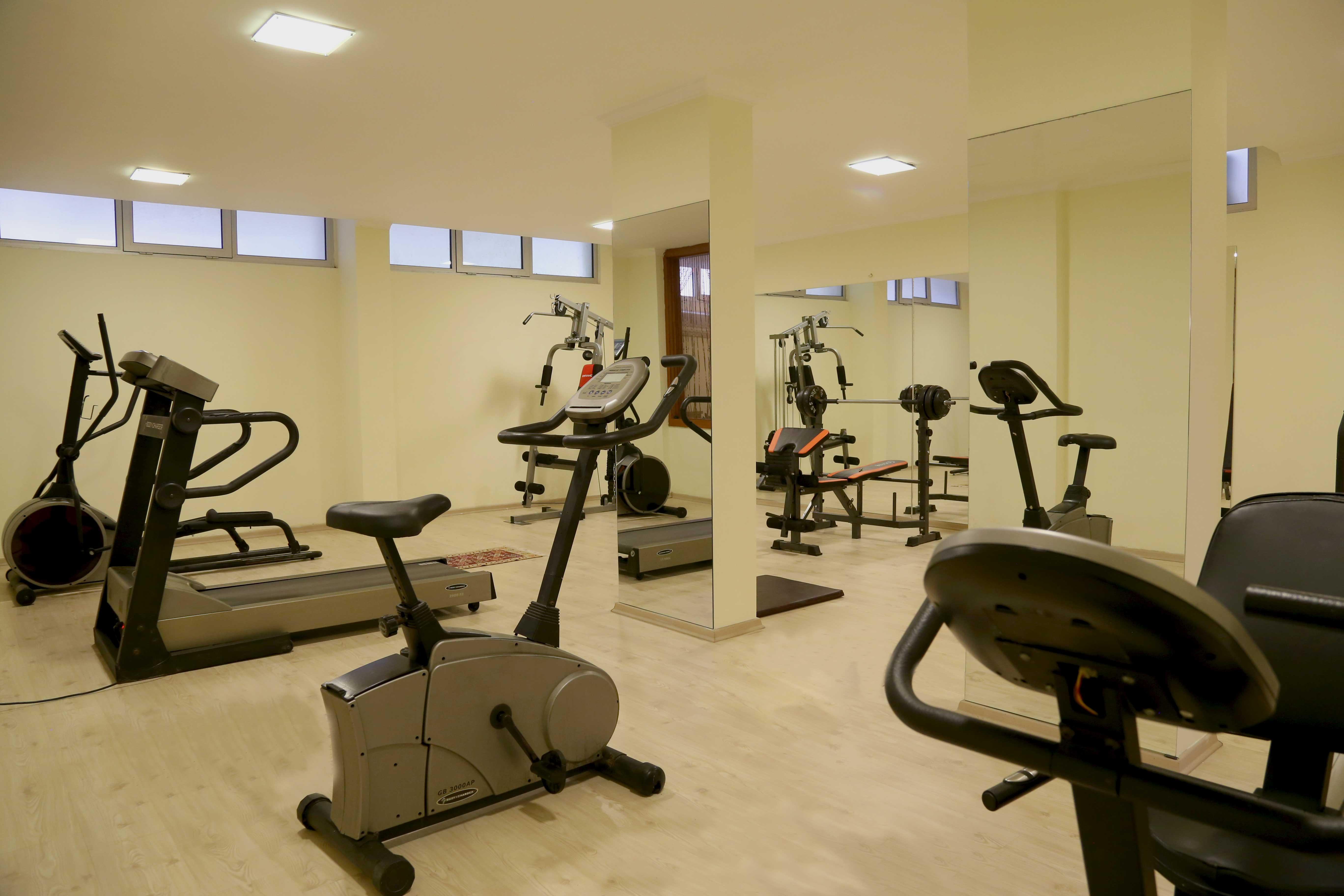 Club Karakas 4*