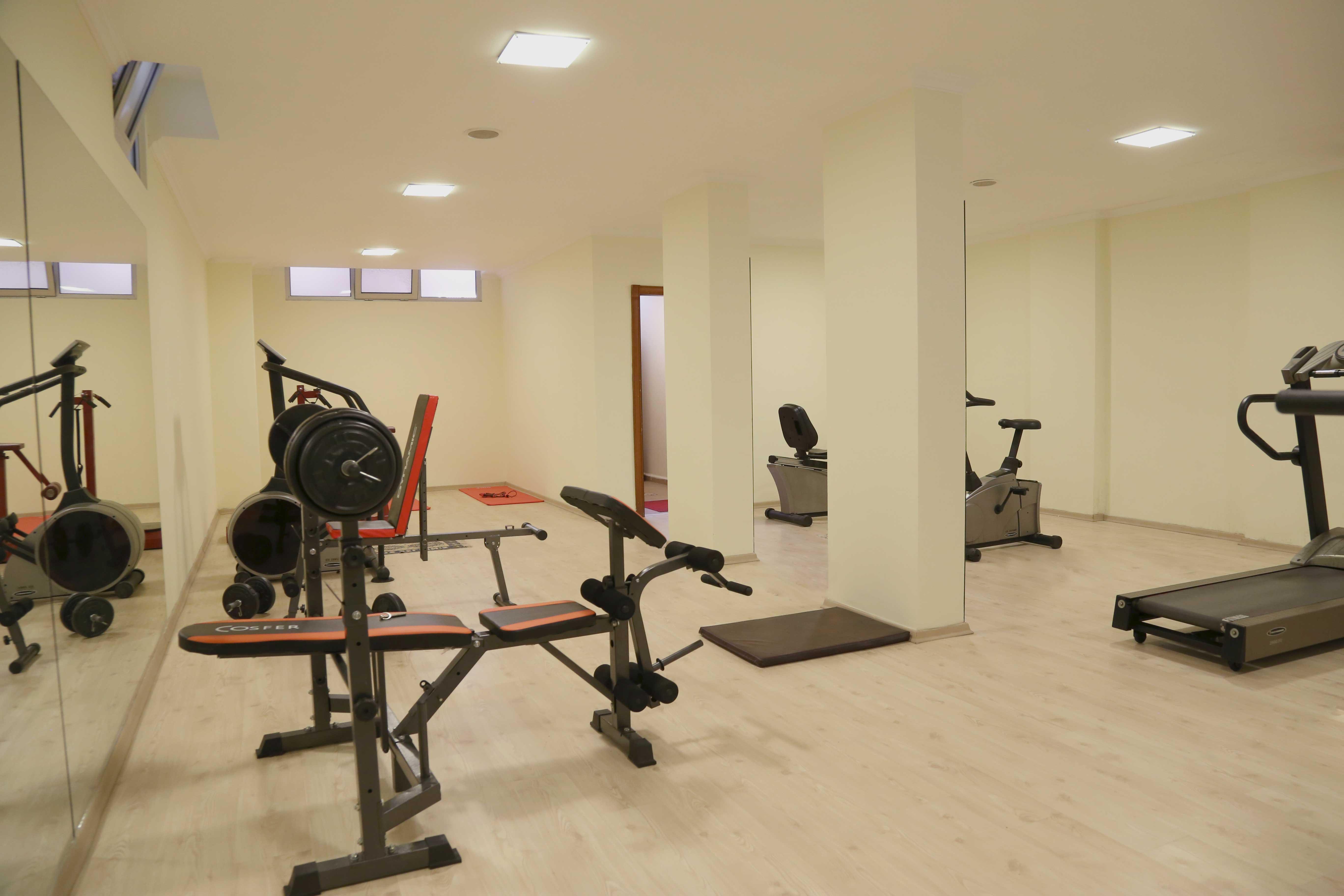 Club Karakas 4*