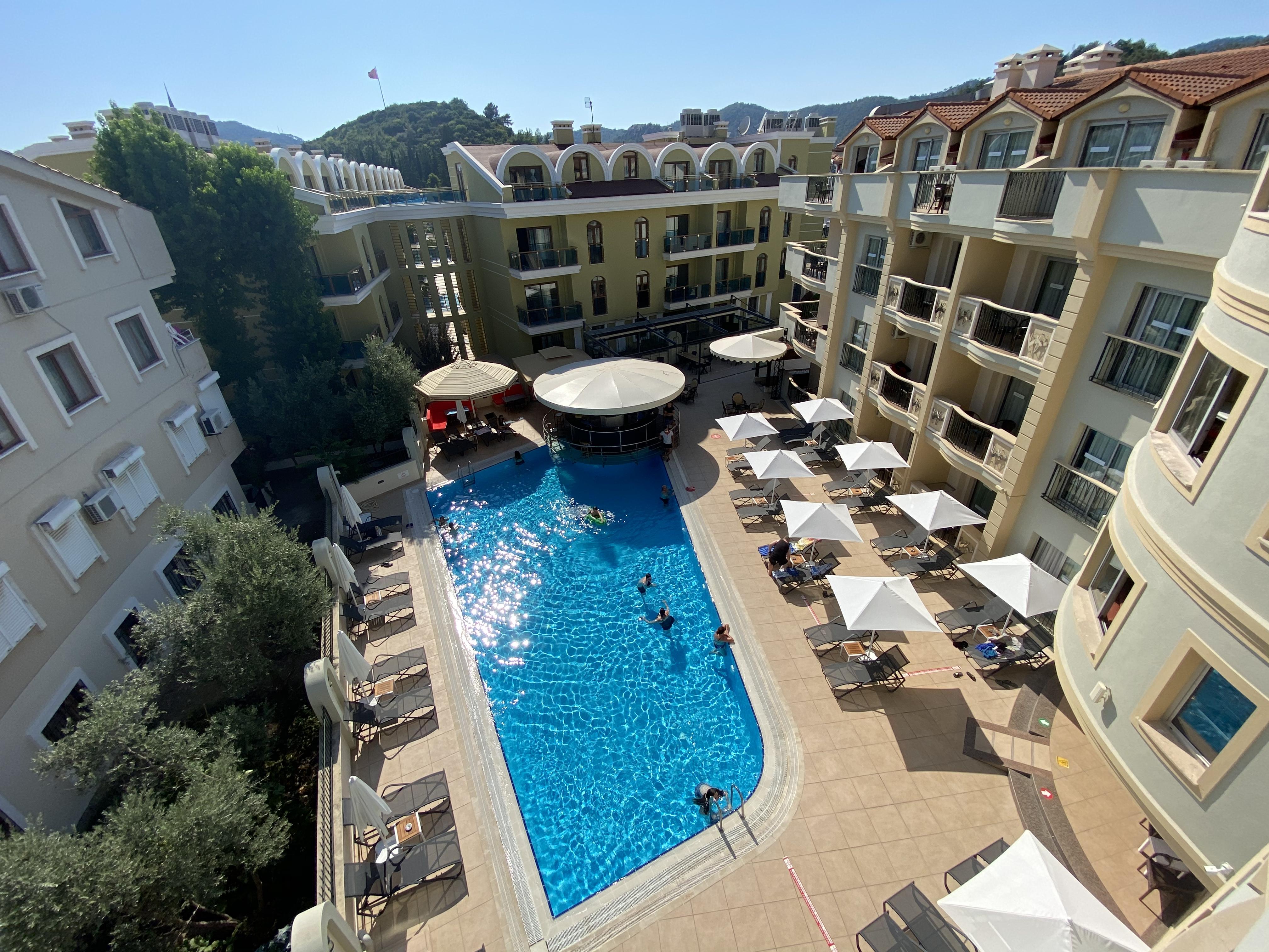 Hotel Club Karakas