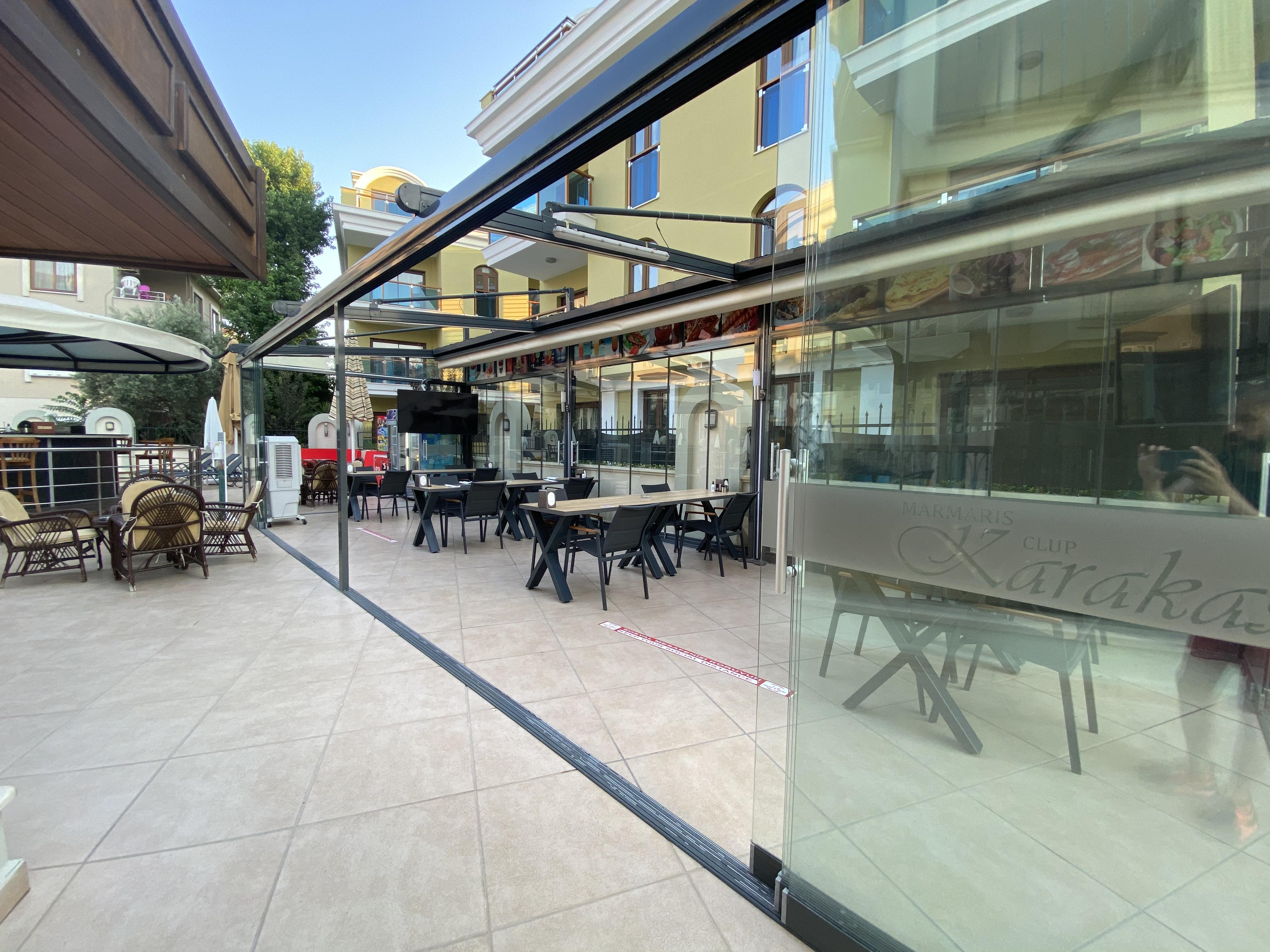 Club Karakas Hotel 4*
