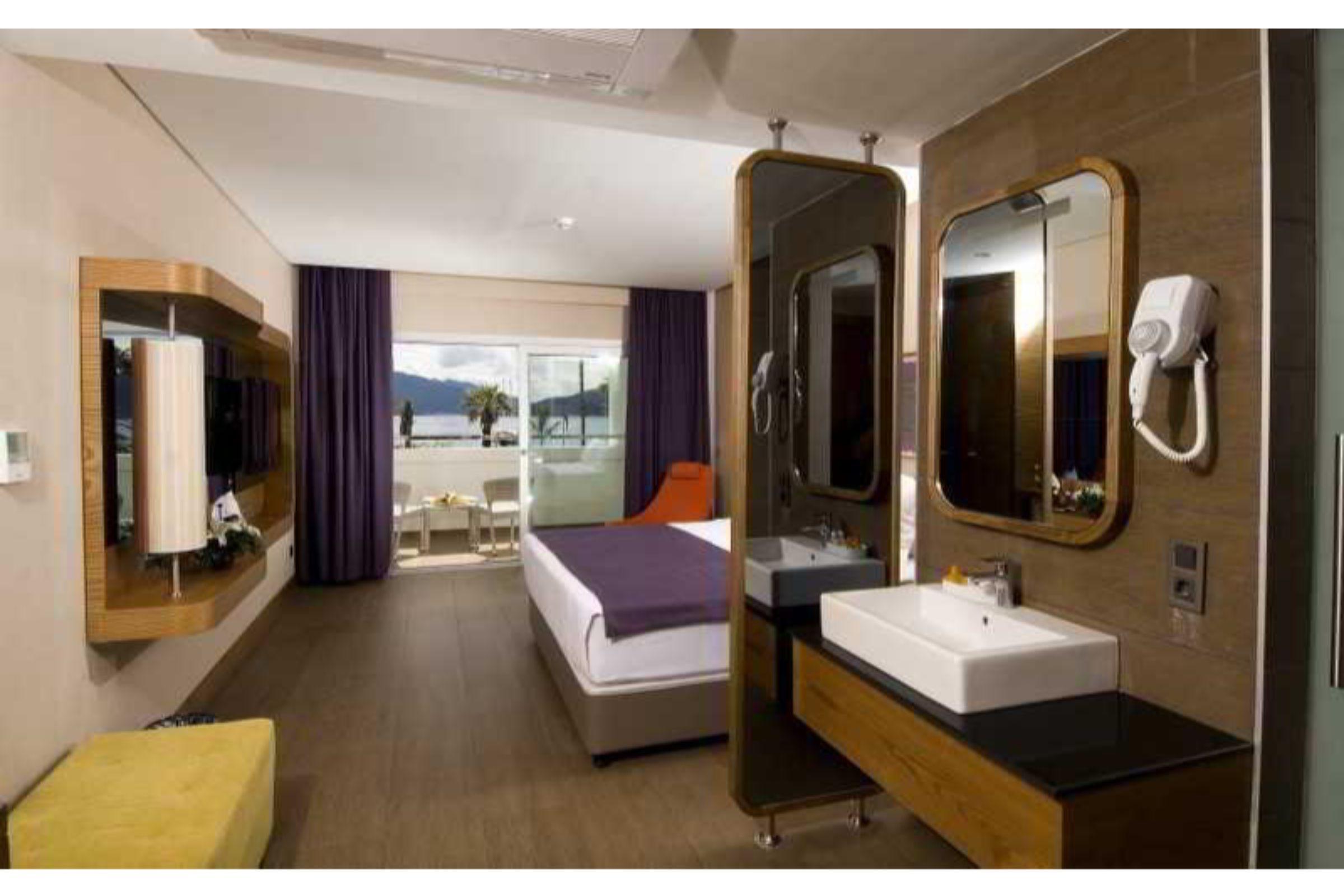 Casa De Maris & Adult Only 16 Hotel 5*