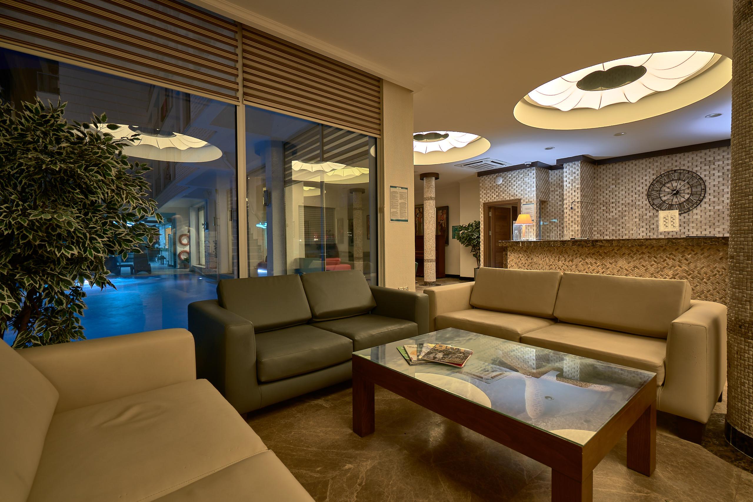 Hotel Maya World 4*