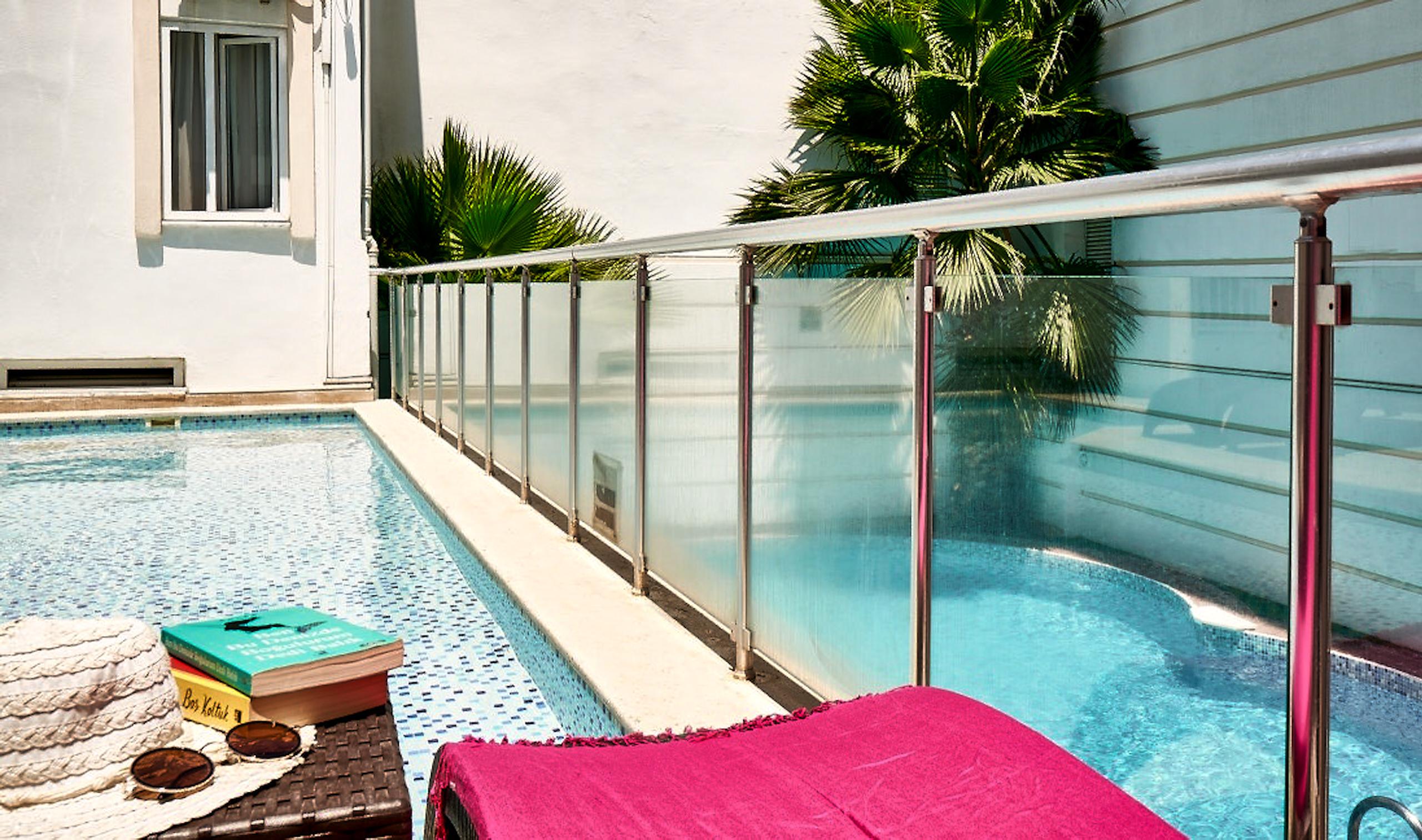 Hotel Maya World