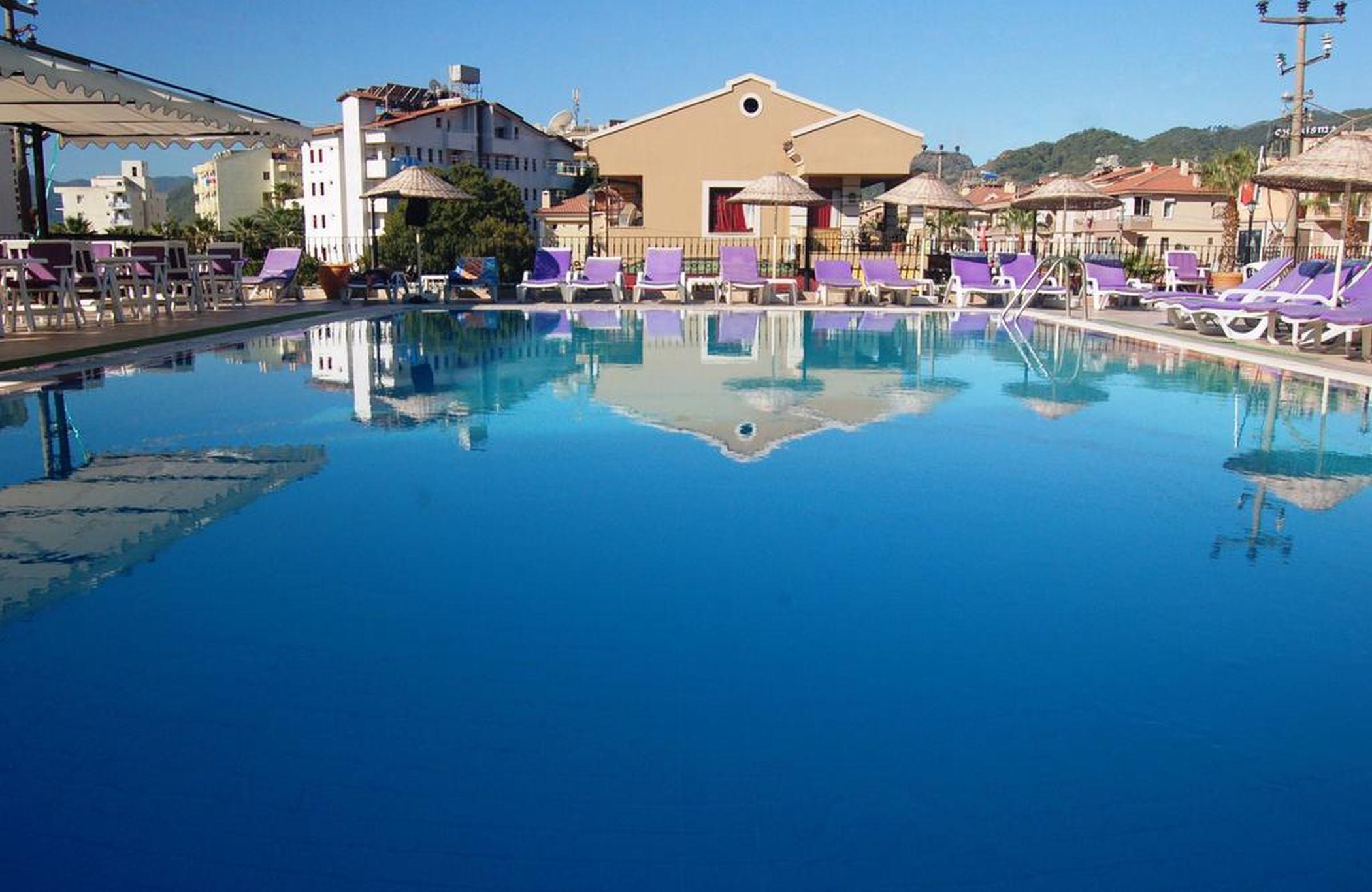 Reis Maris 3*