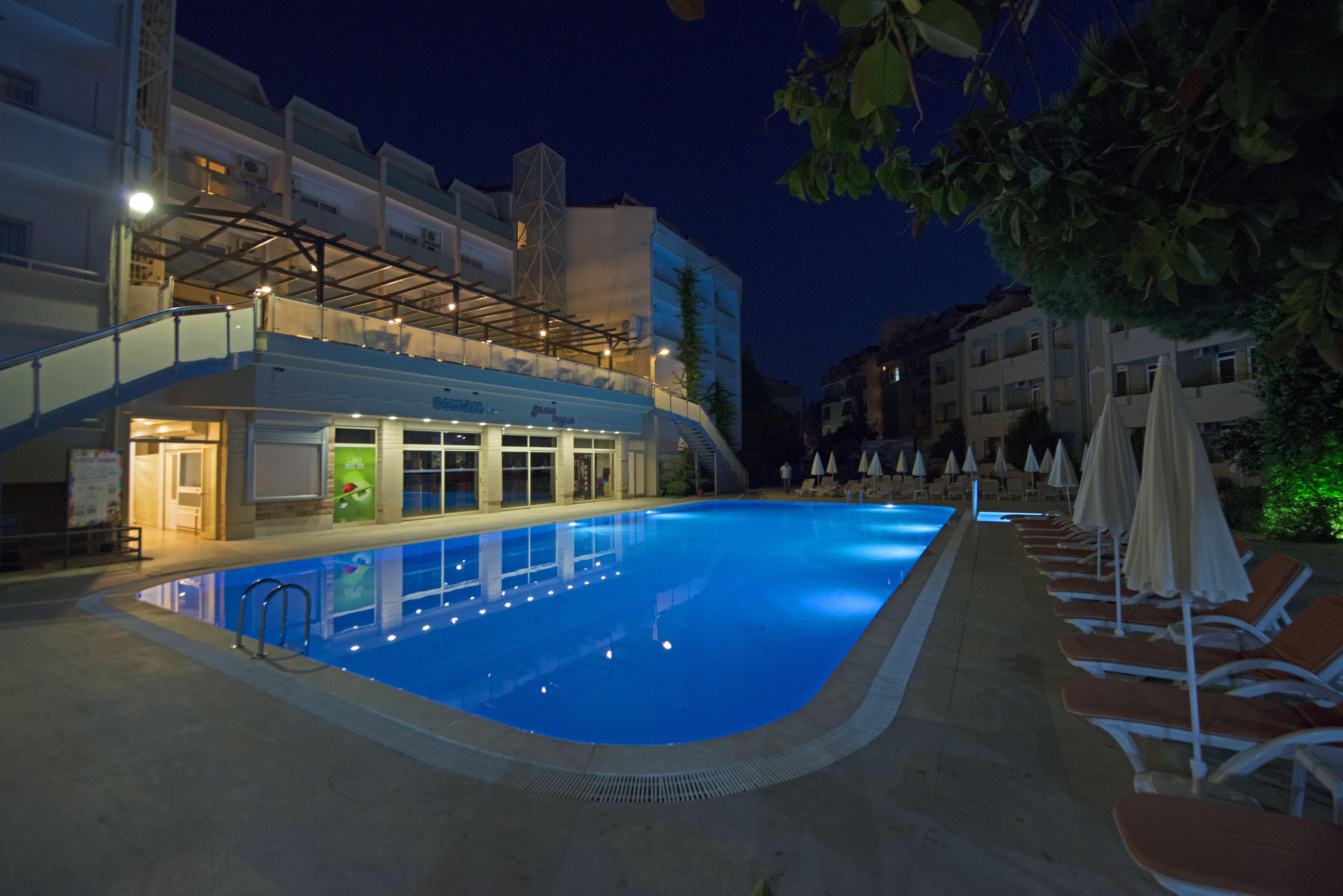 Club Troy & Hotel