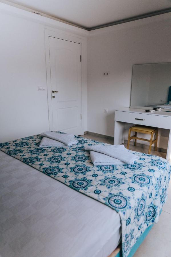Aparthotel Avisos And *