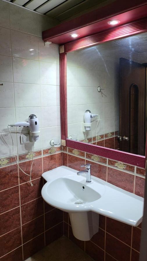Maxwell Club Aparthotel 3*