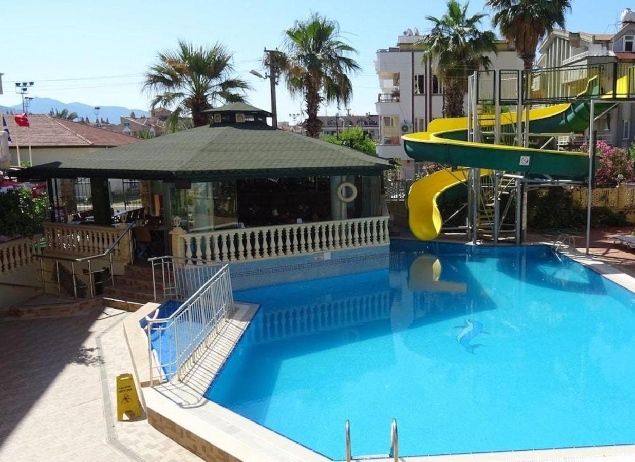 Aparthotel Maxwell Club 3*