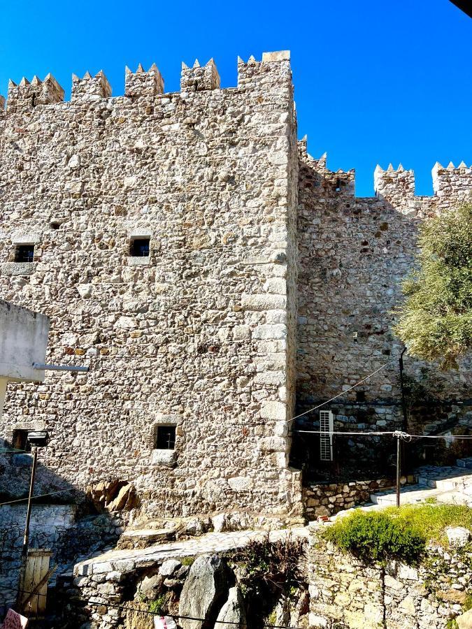 Konukevi Mustafa Tokalaç Castle House Marmaris