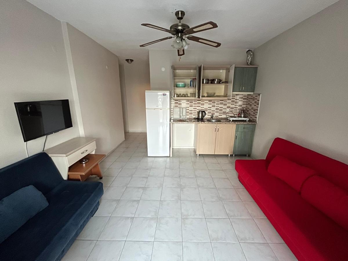 Kamali Apart 202