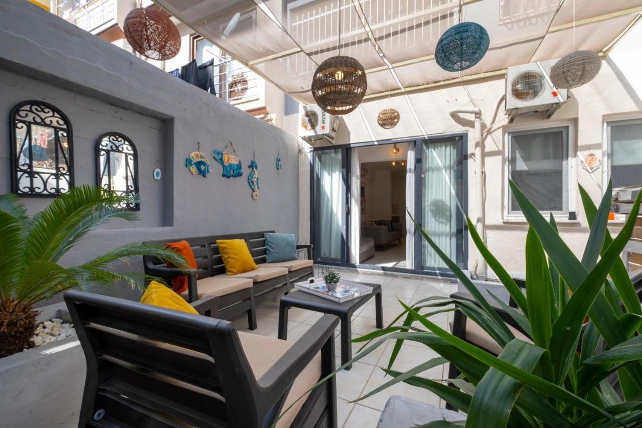 Apartment Ezgi's With Private Garden In