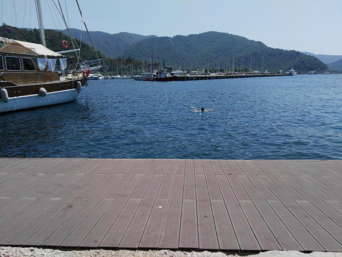 Uysal And Loft Seaside