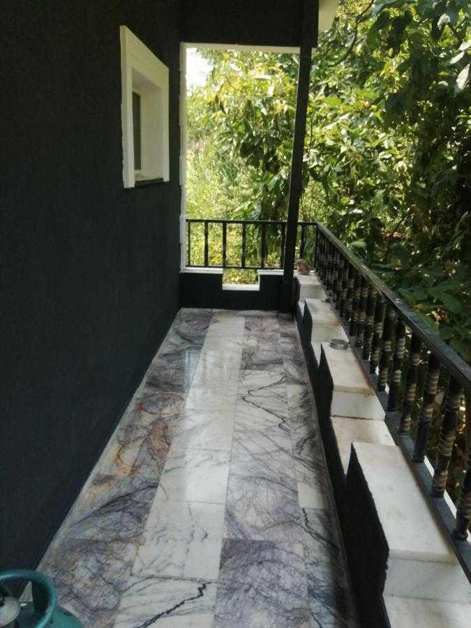 Rada Apartment *
