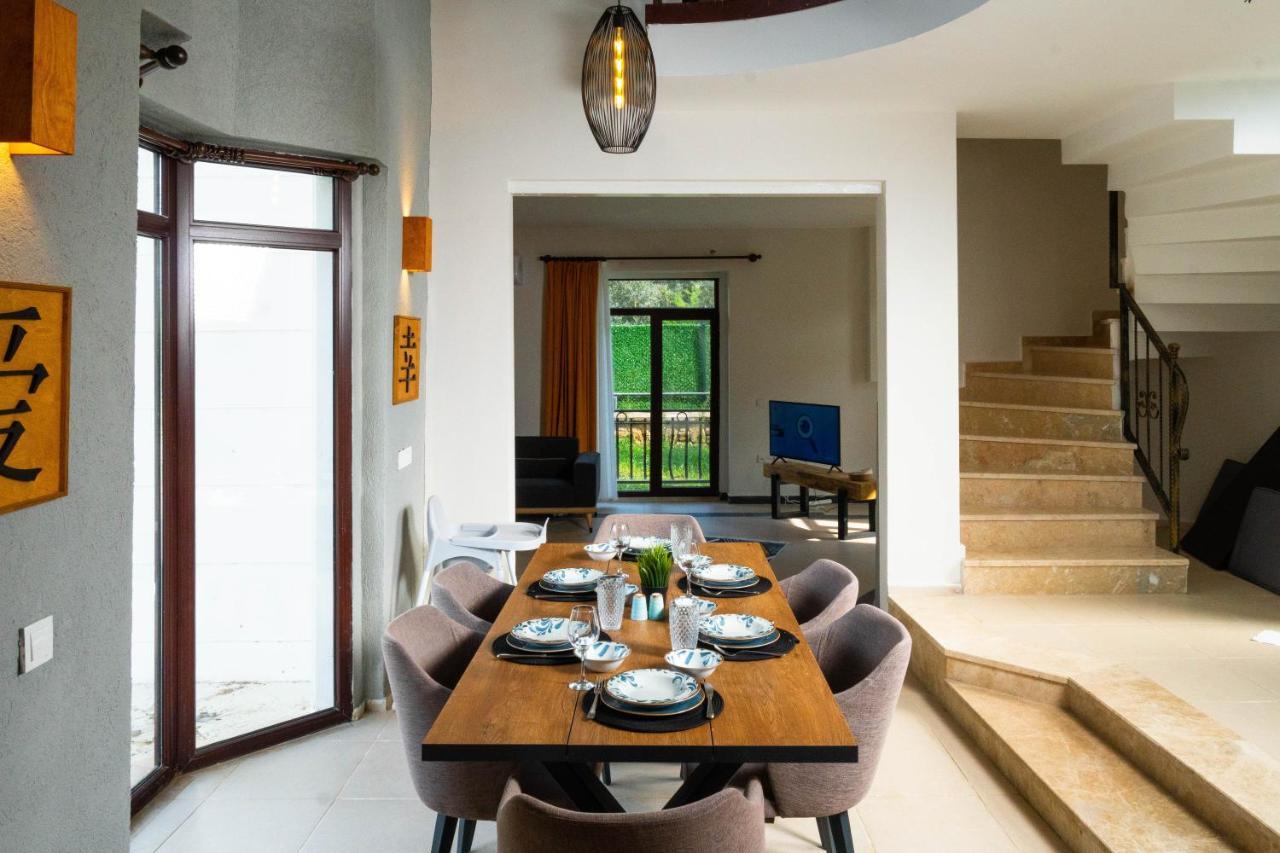 Villa Private Villa-villa Lufu *