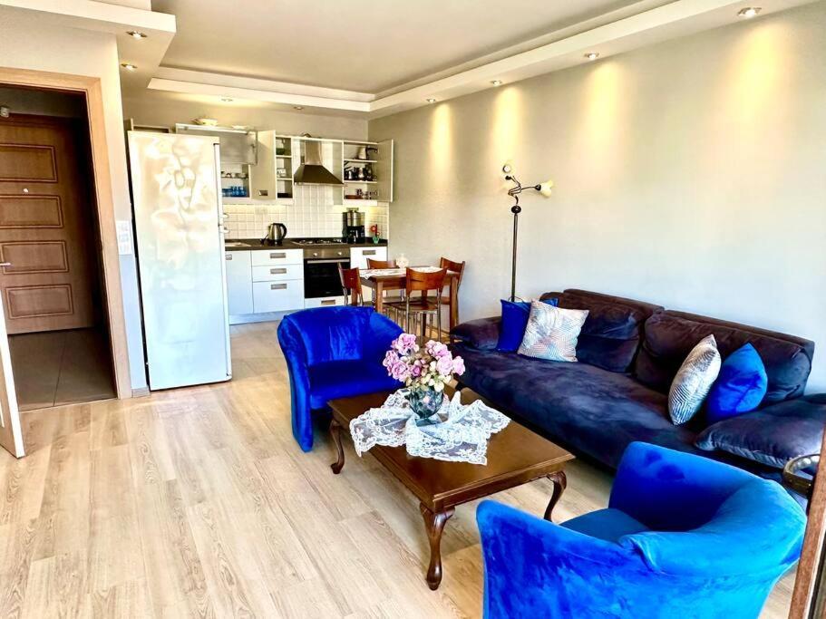 Size Ozel Havuzlu Otoparkli Ev Apartment *