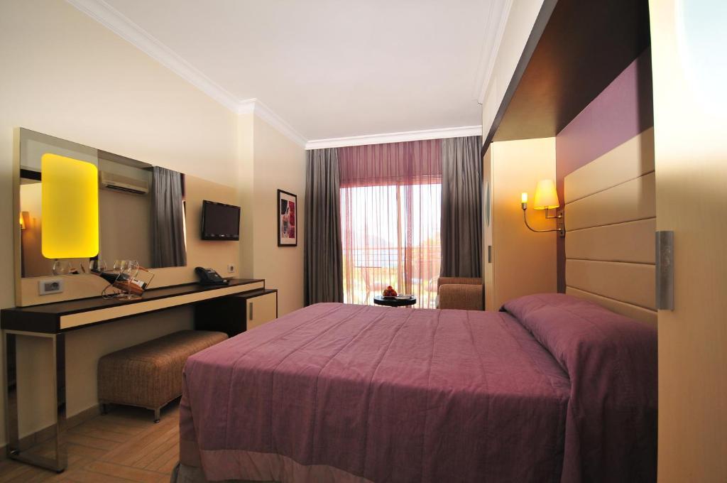 Blue Bay Classic Hotel
