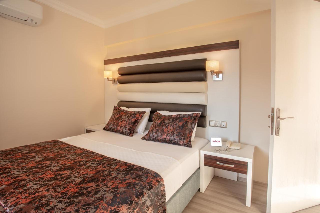 Arbatt Hotel