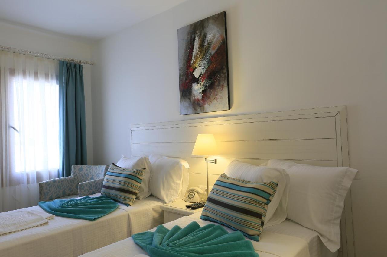 Big Poseidon Boutique & Yacht Club Hotel