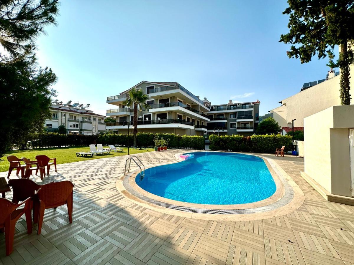 Apartment Size Ozel Havuzlu Otoparkli Ev Marmaris