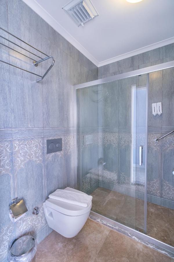 Big Poseidon Boutique & Yacht Club Hotel