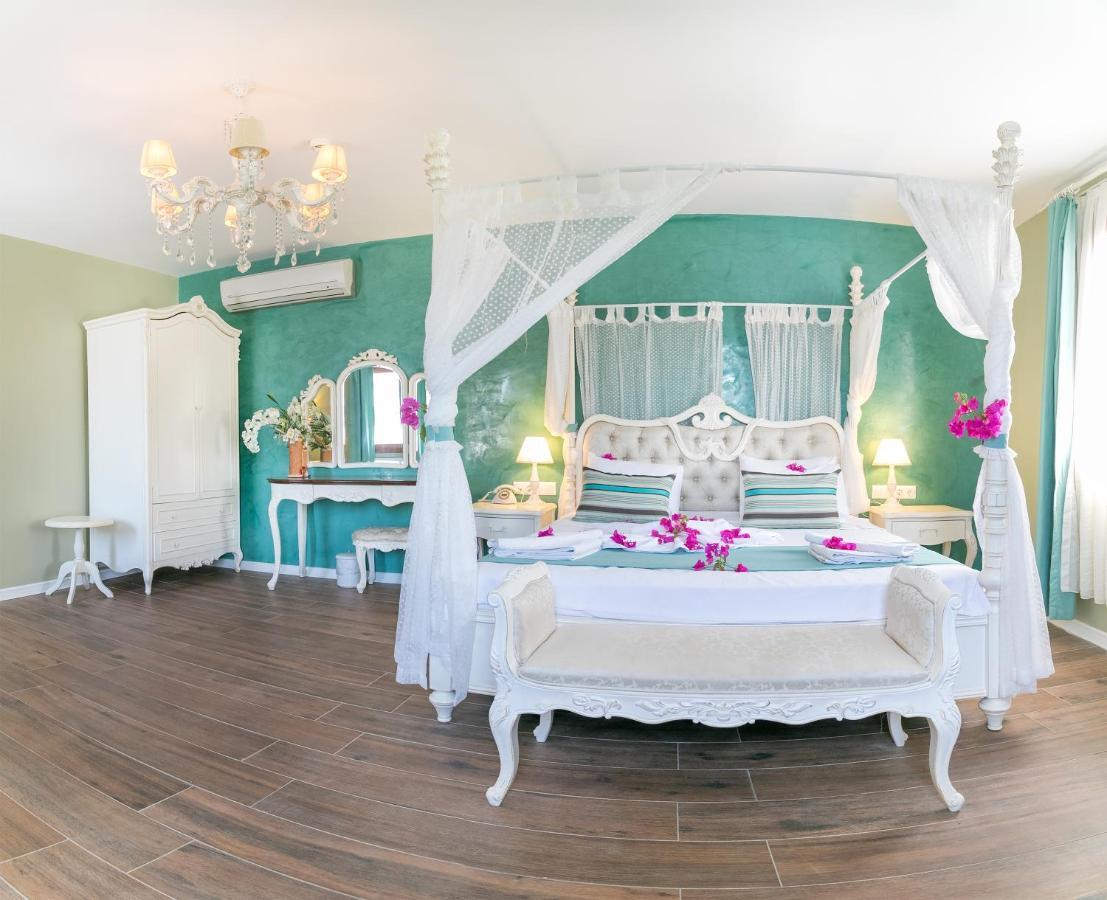 Big Poseidon Boutique & Yacht Club Marmaris