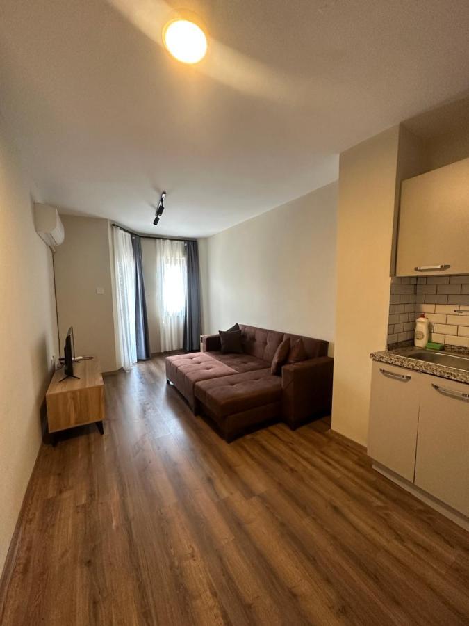 Pinna Aparthotel *