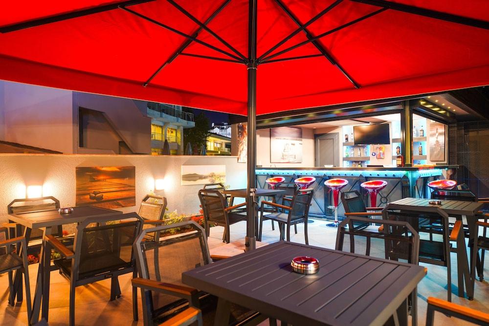 Hotel Seren Sari 3*