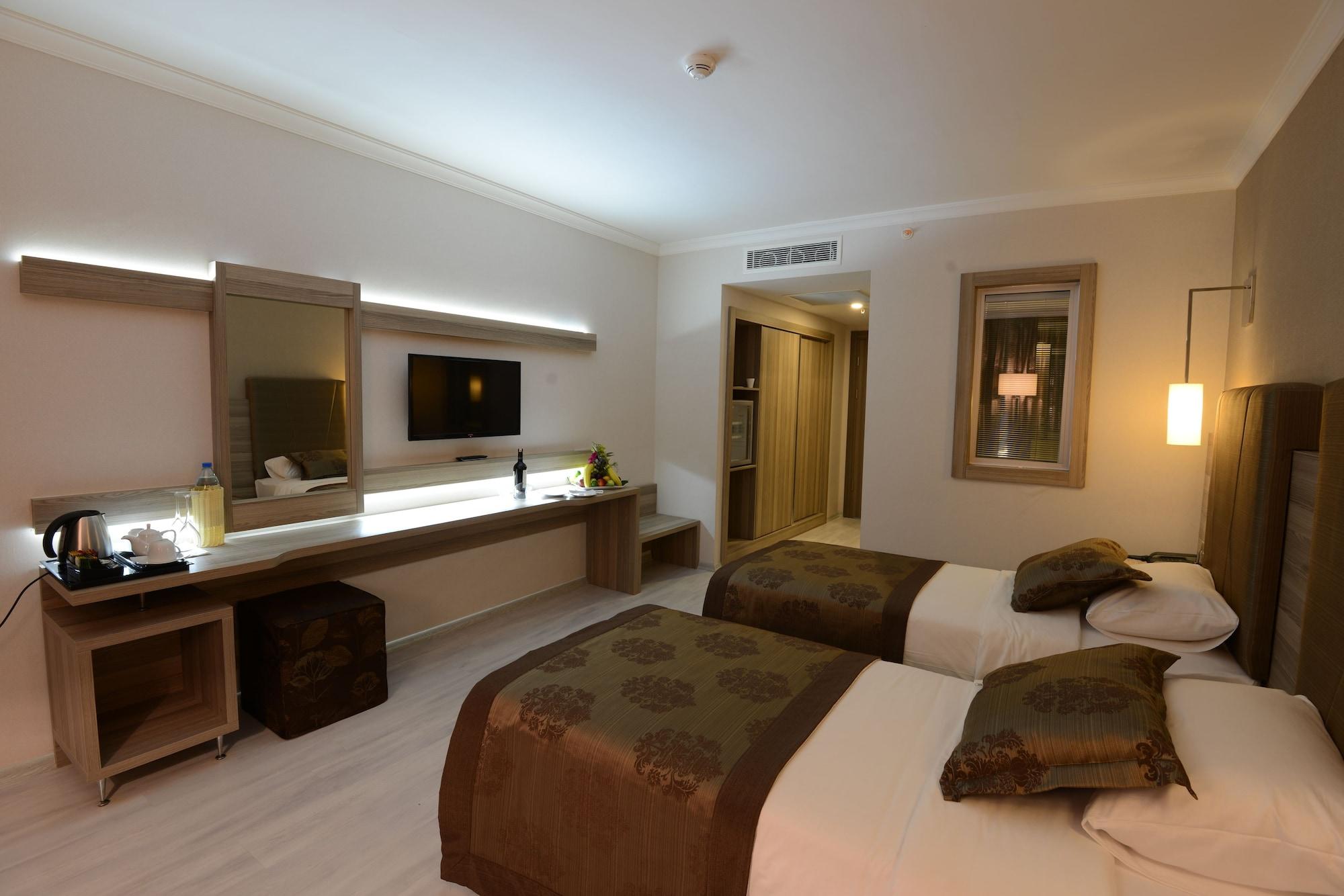Nature Diamond Hotel