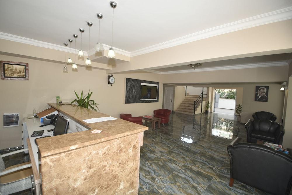 Hotel Almena