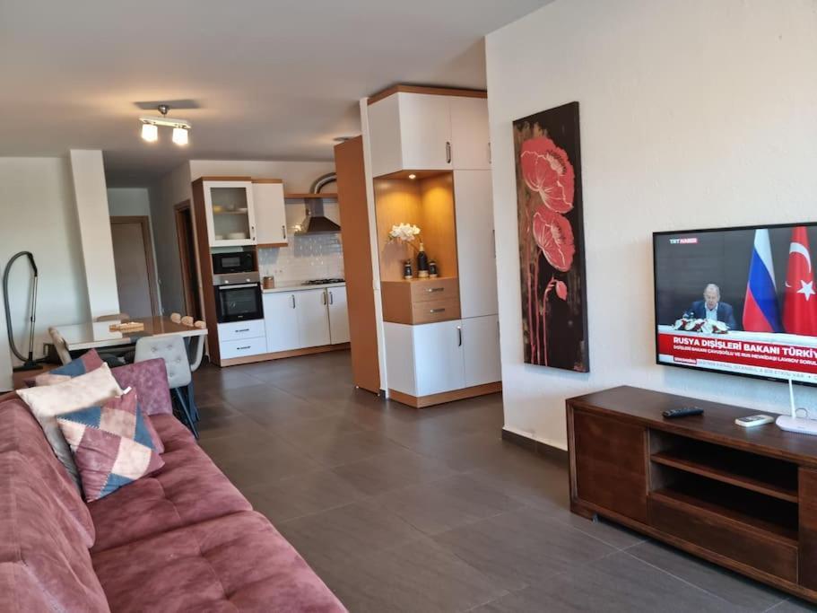 Super Luks, Denize 100 Metre, Ruya Evi 2 * Marmaris