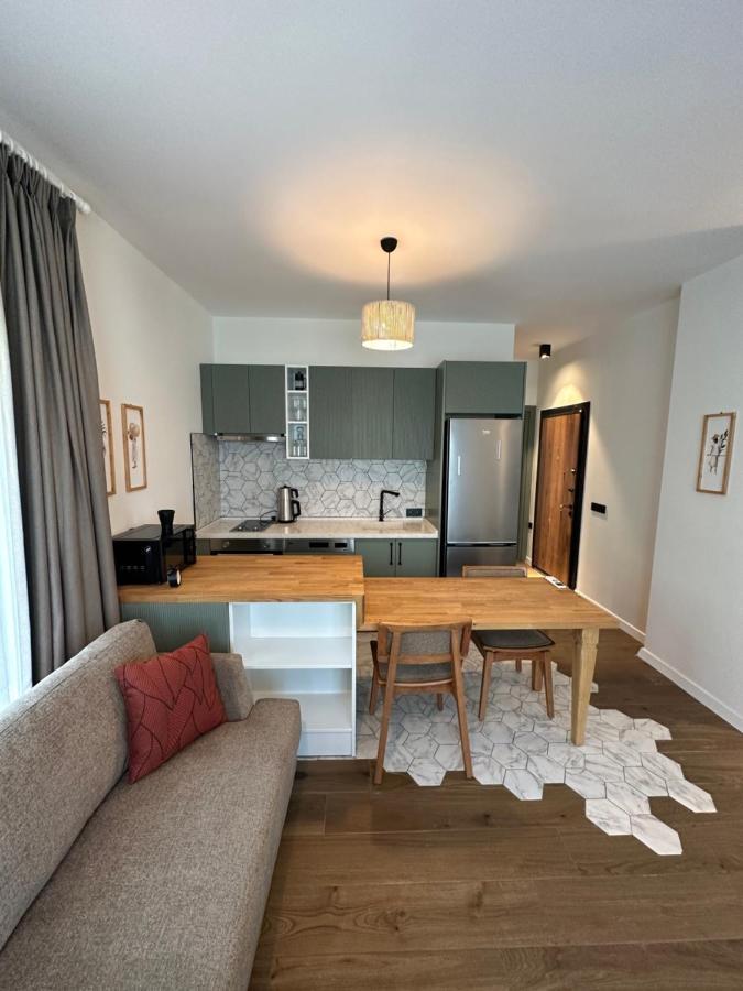 Esmahan Forest And Pool By Zehra Apartamento *