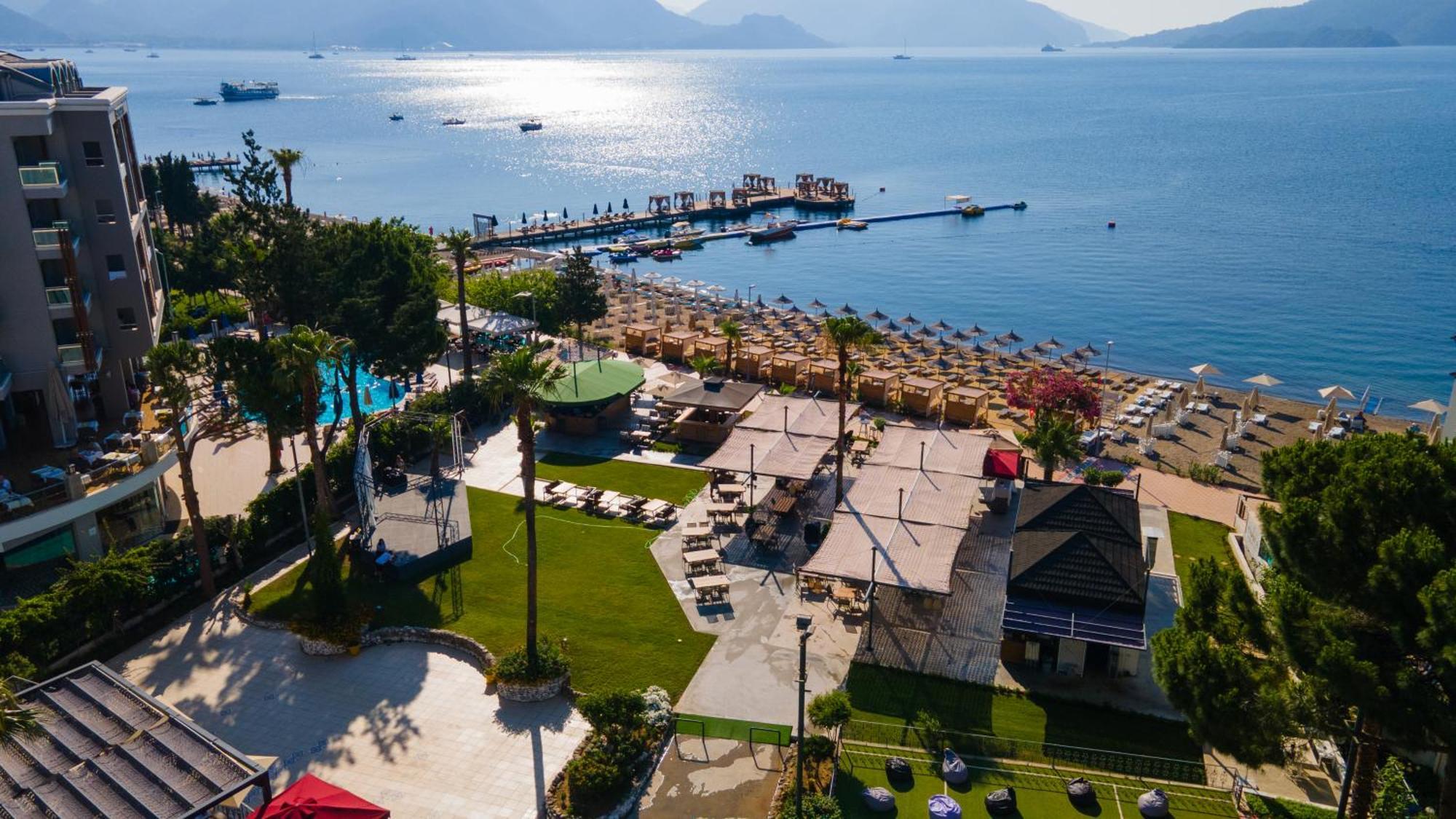 Hotel Caprea 3*