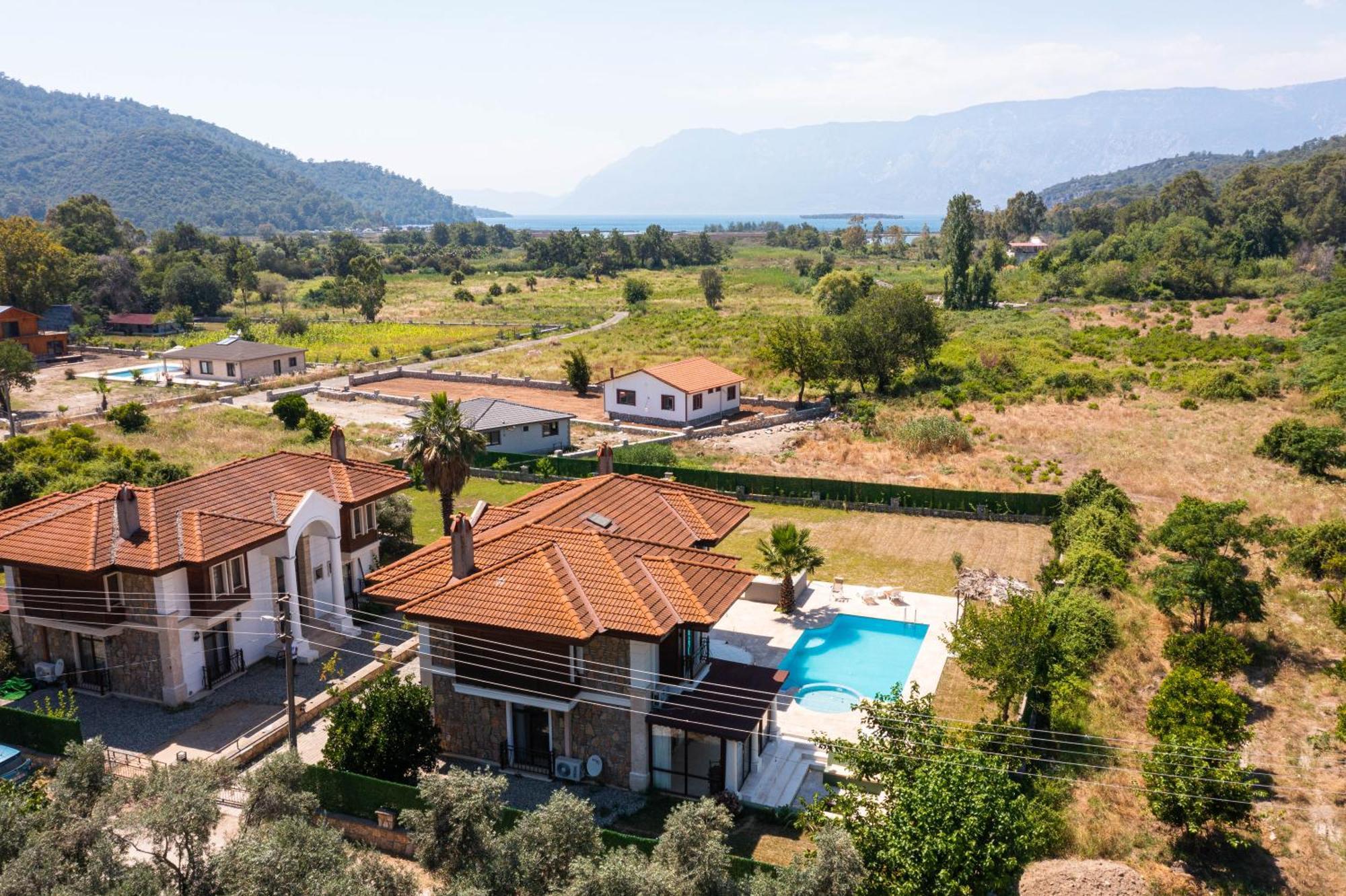 Villa Private Villa-villa Lufu *