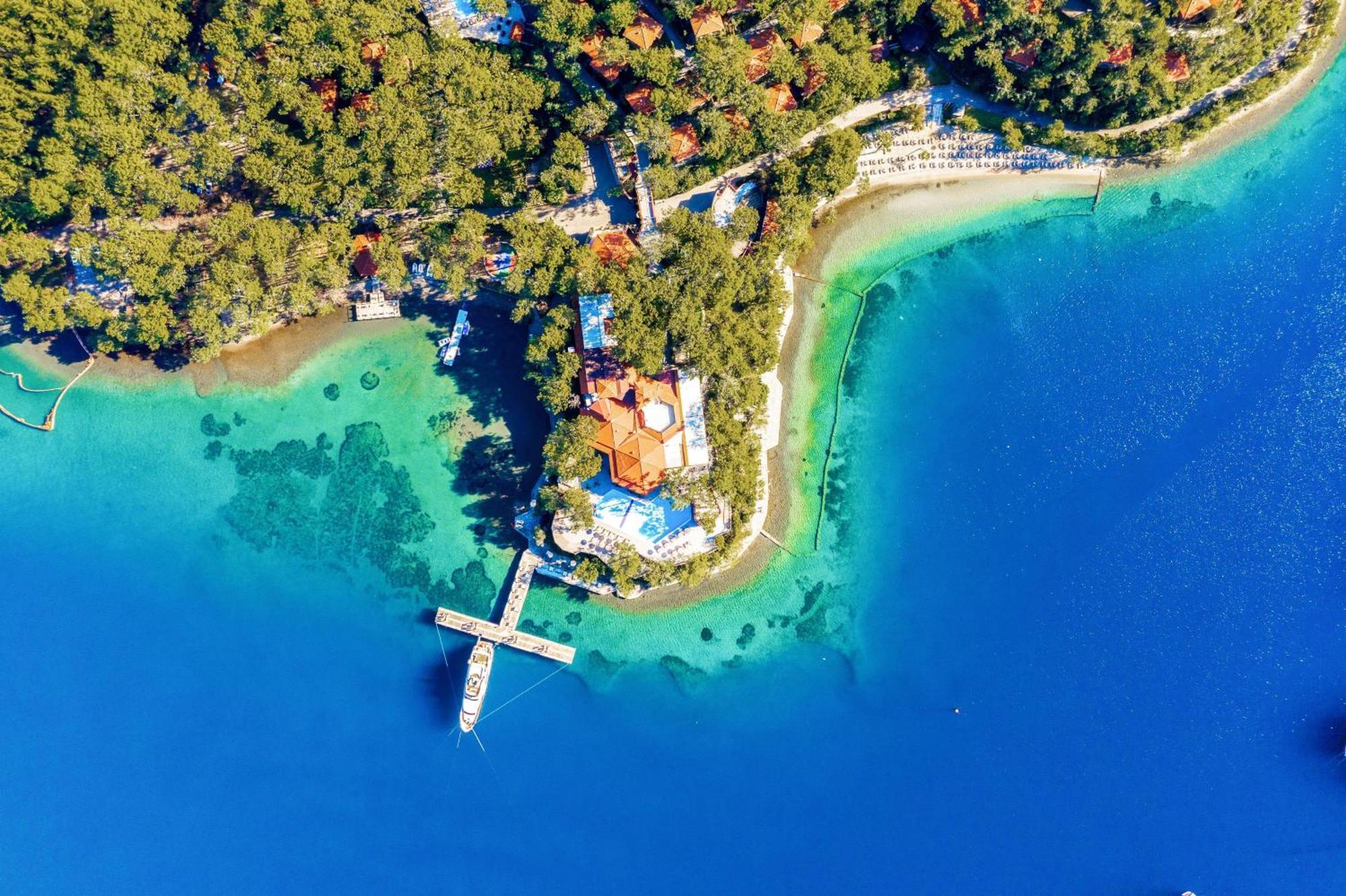 Bay - Adults Only 5*