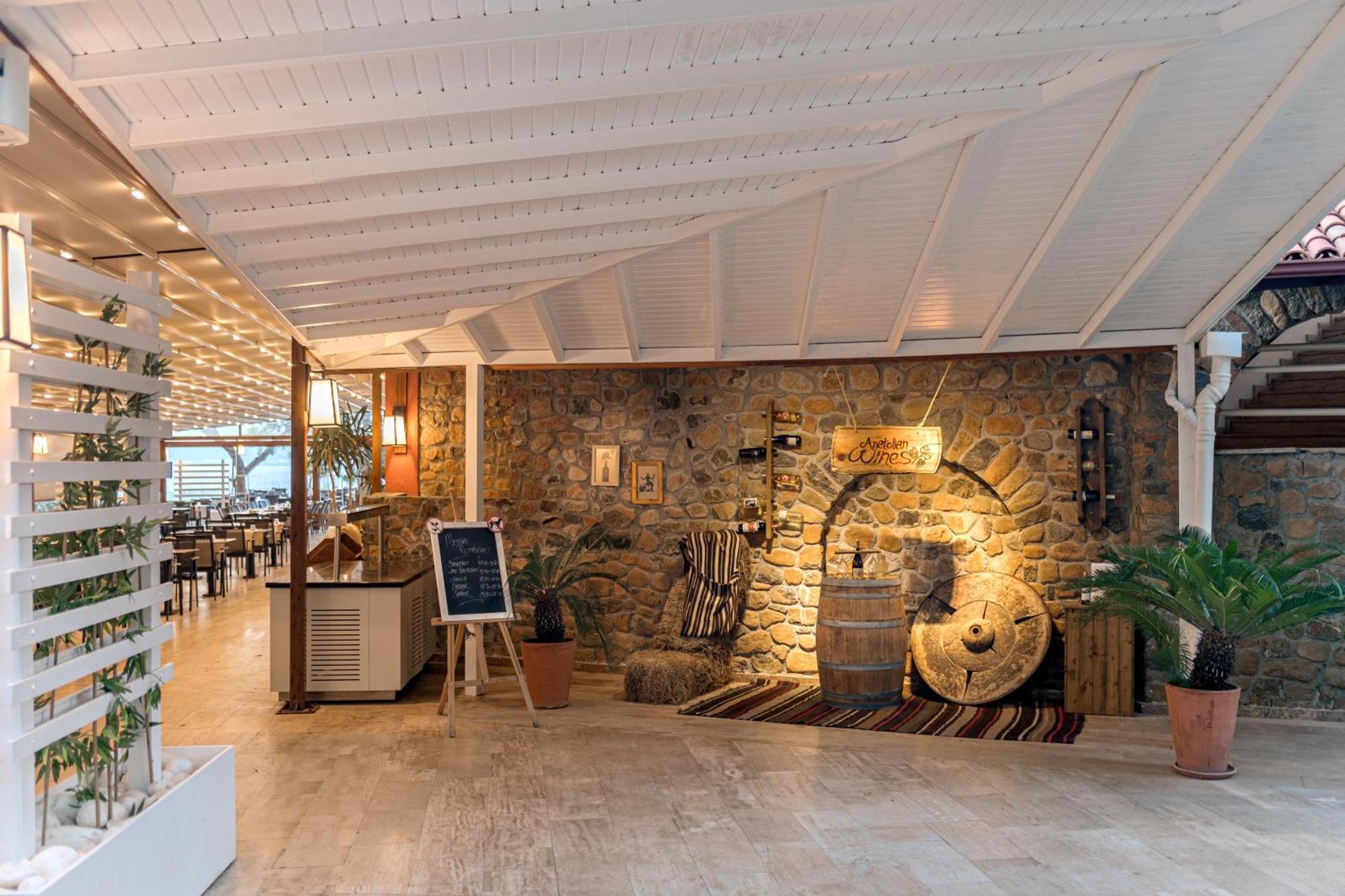 Bay - Adults Only Hotel