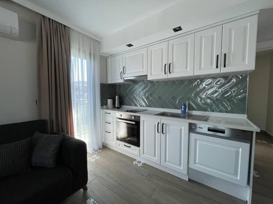 Zehra Suites Boutique Apartment#6, 300 Meters From The Sea
