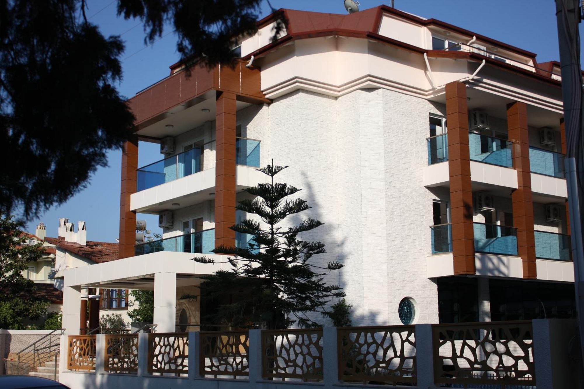Hotel Supreme