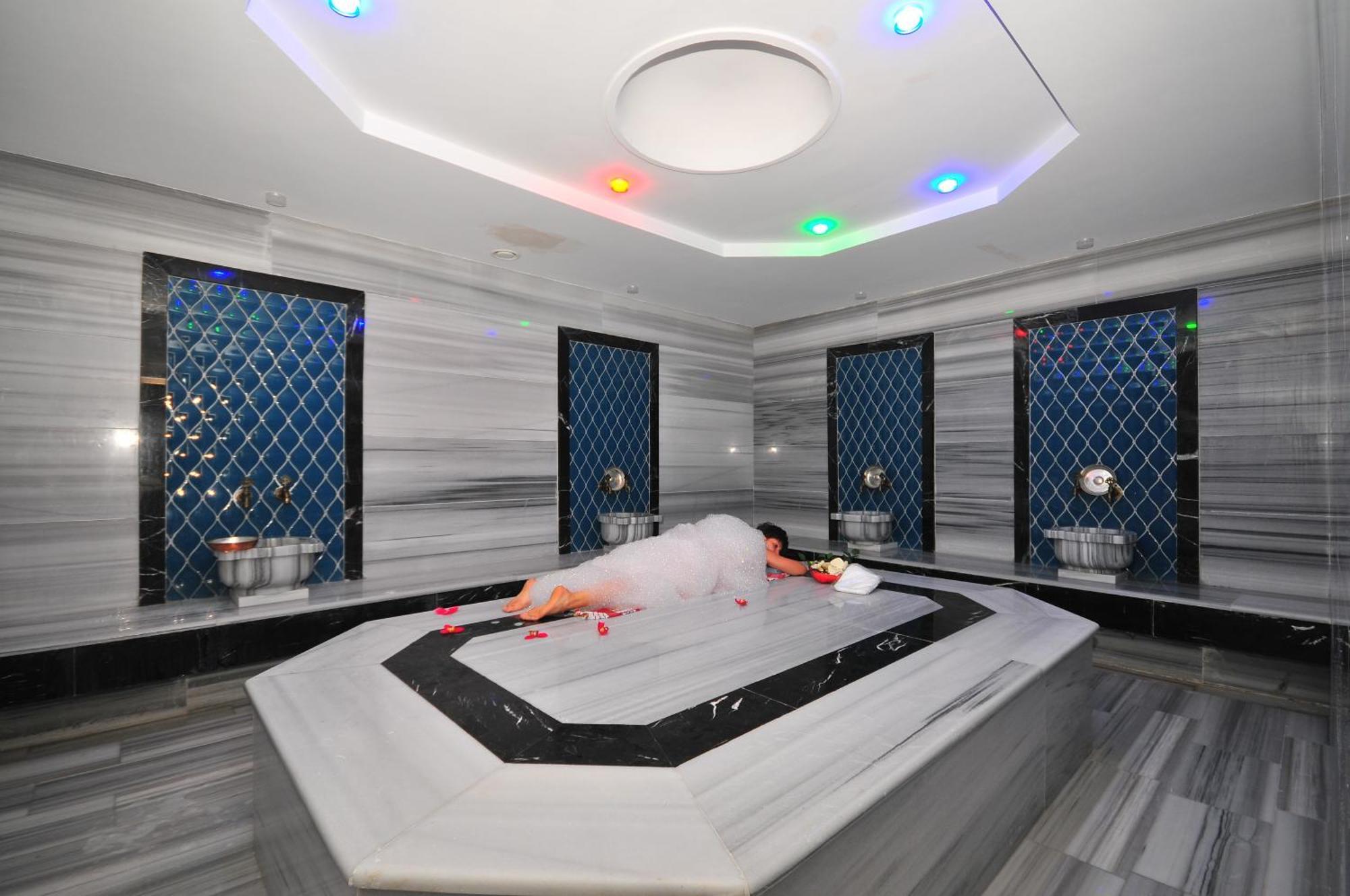 Hotel Blue Bay Platinum