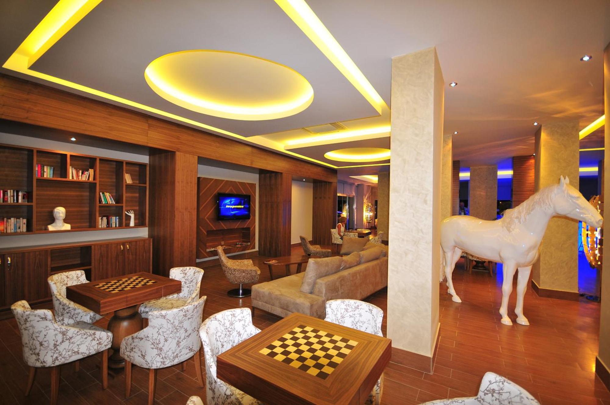 Hotel Blue Bay Platinum 5*