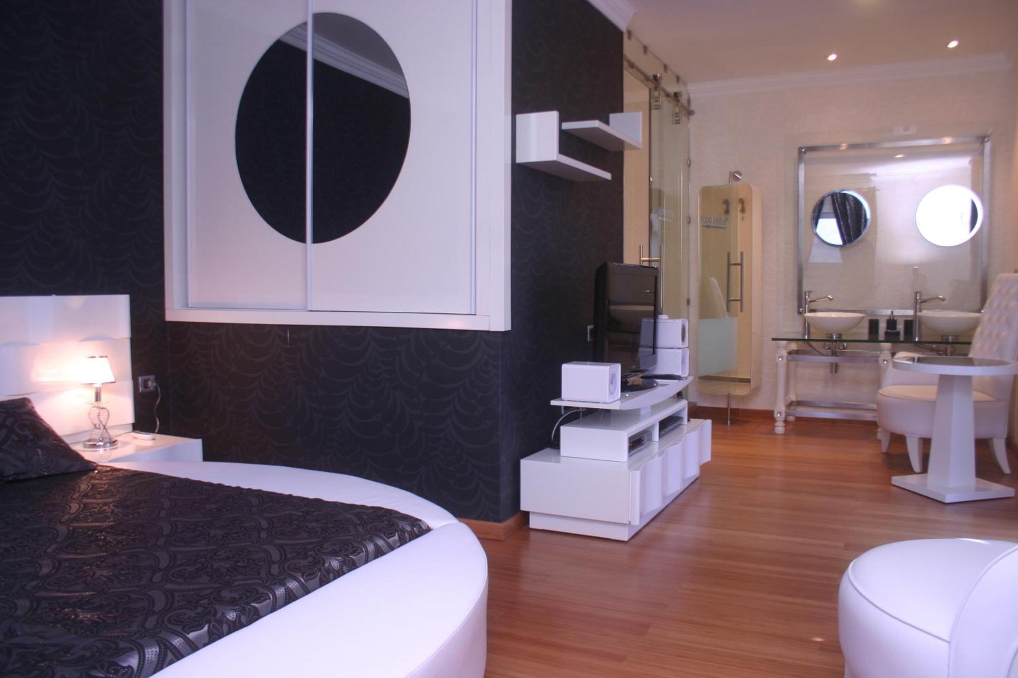 Hotel Devamli 3*