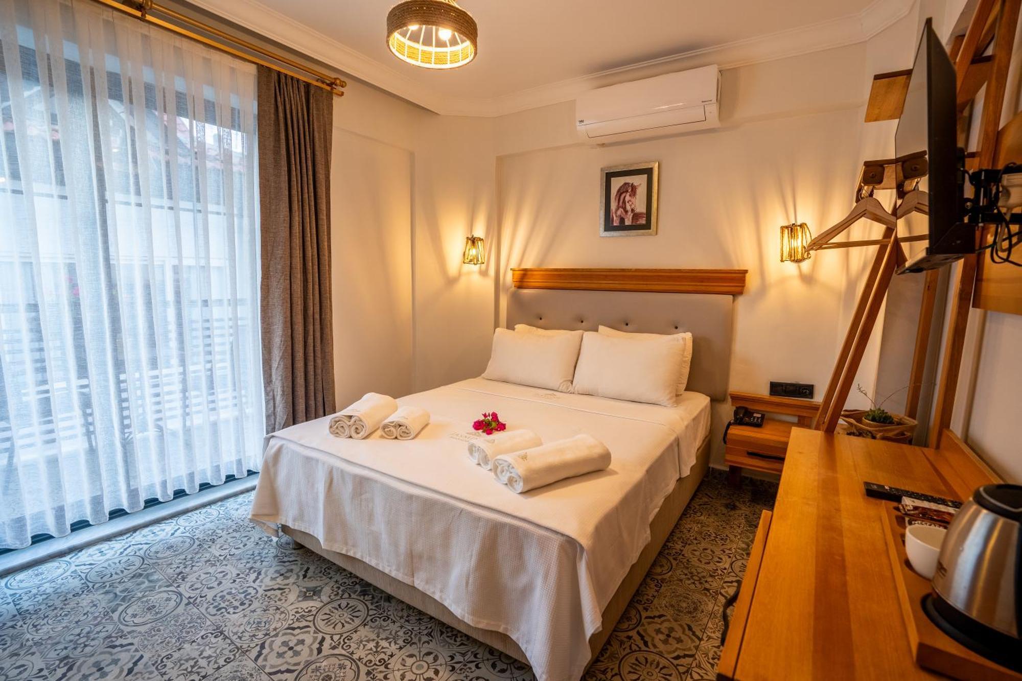 Hotel Jasmine *