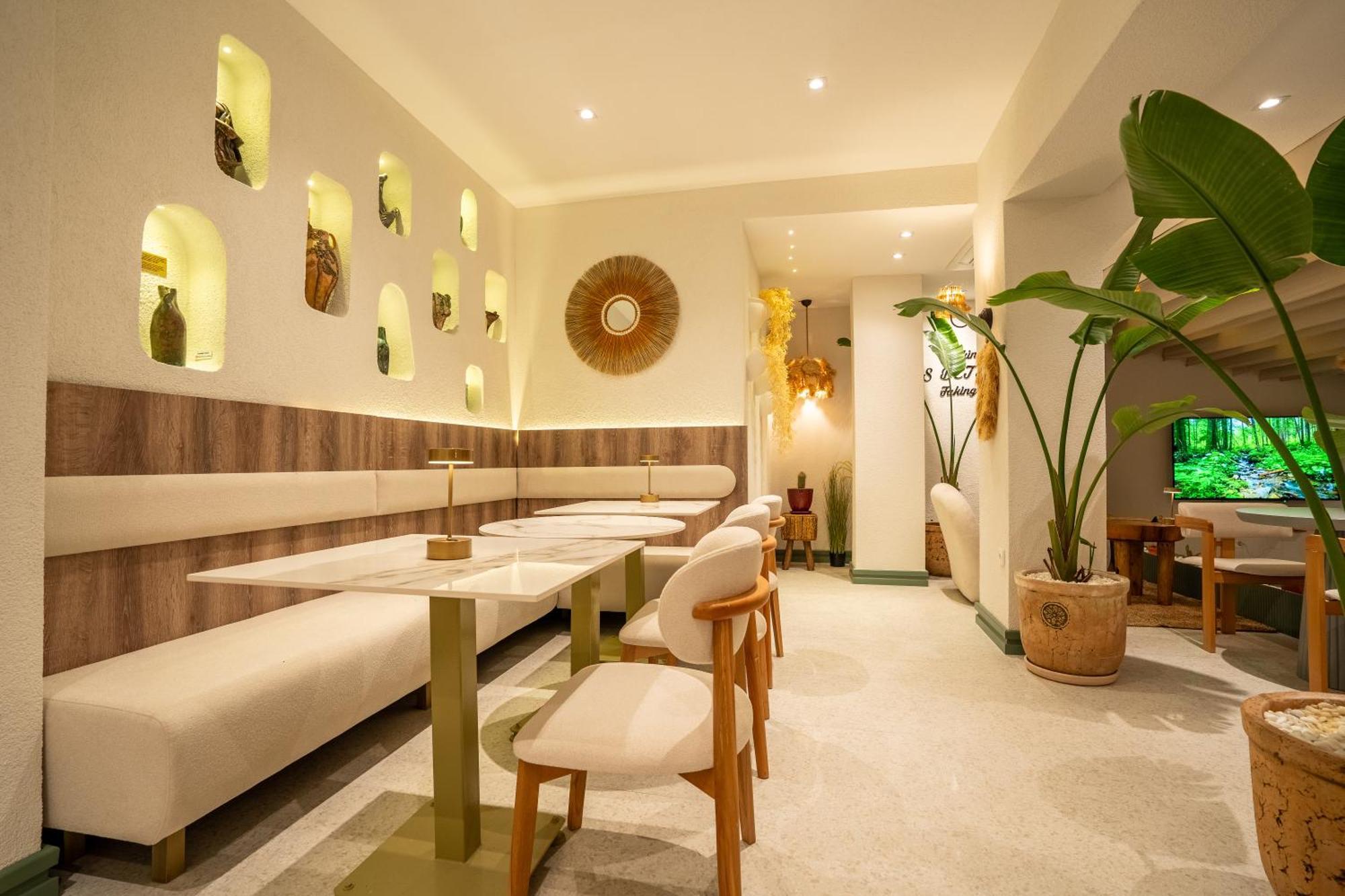 Hotel Jasmine
