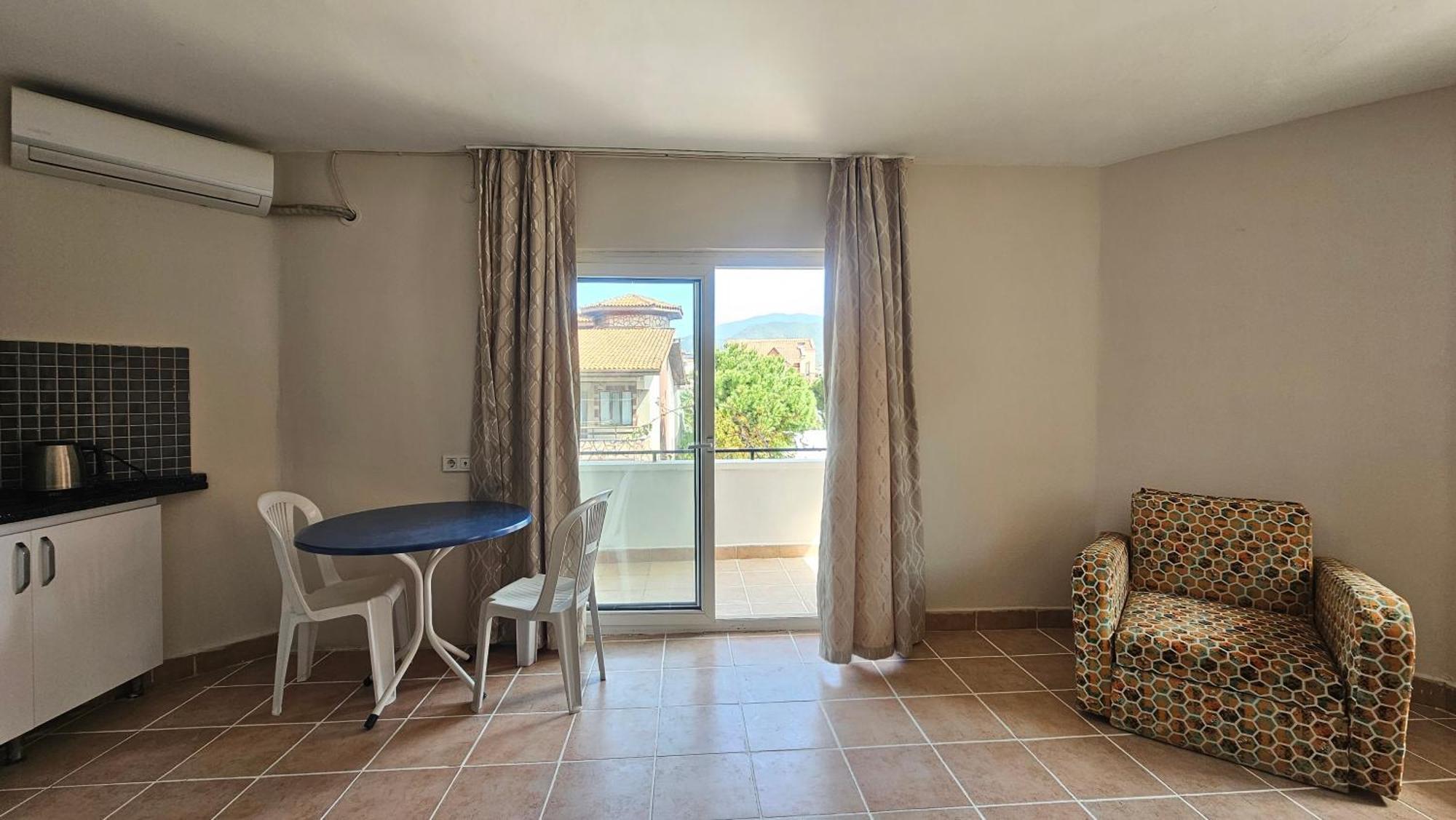 Selenya Aparthotel 3*