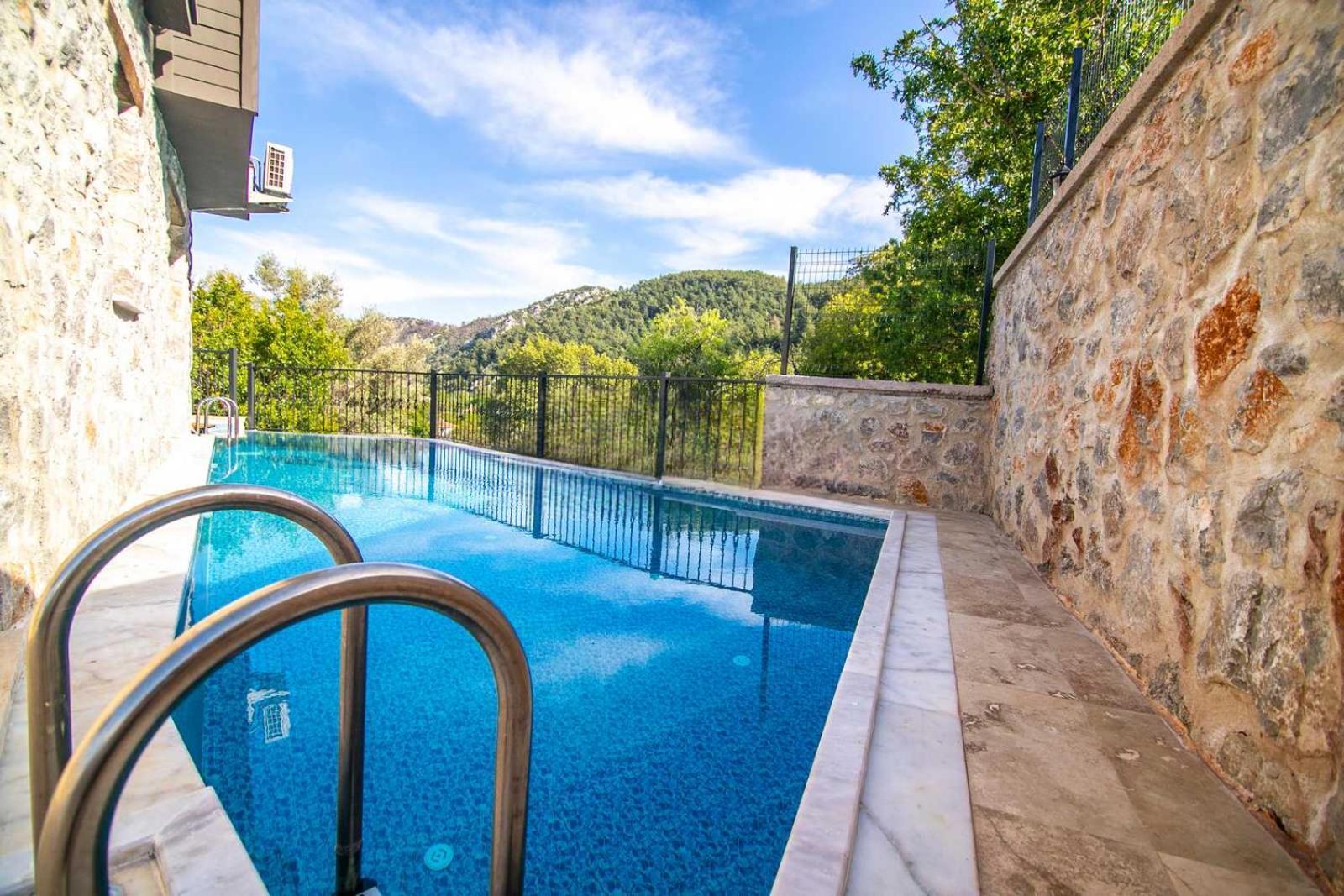 Villa Dadya 4 - Turgut Da Oezel Havuzlu Denize Yakin Lueks Marmaris