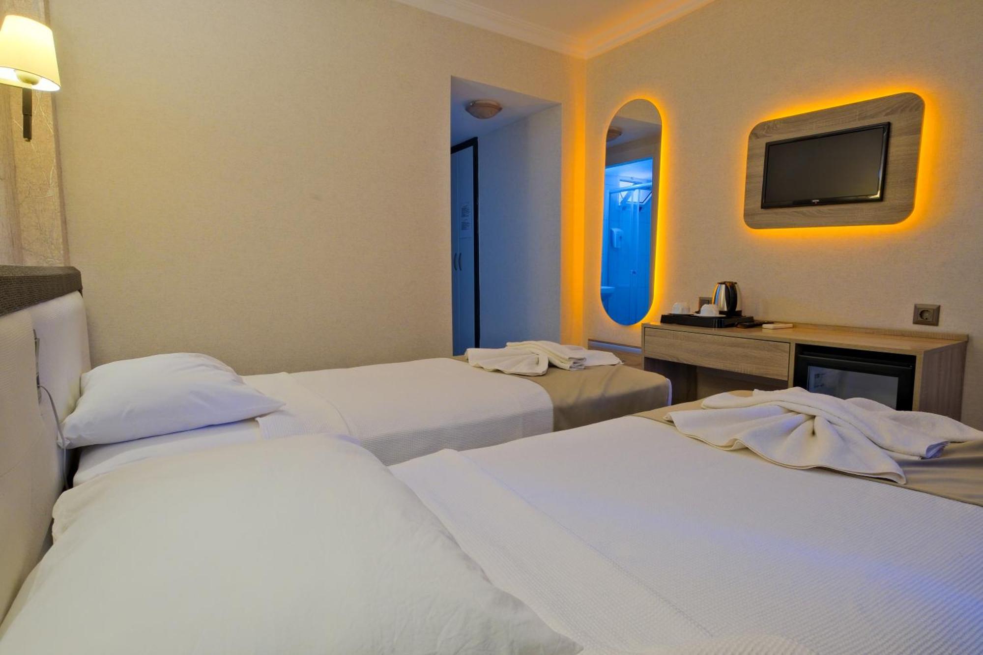 Hotel Moni