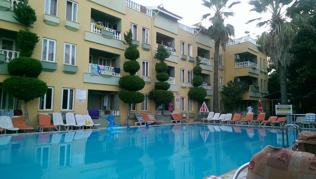 Aparthotel Club Sunset 3*